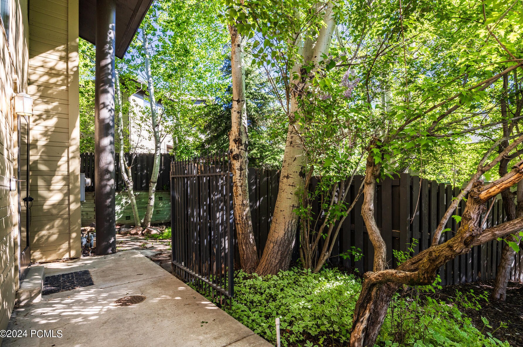 2603 Cottage Loop, Park City UT 84098-8256 exterior