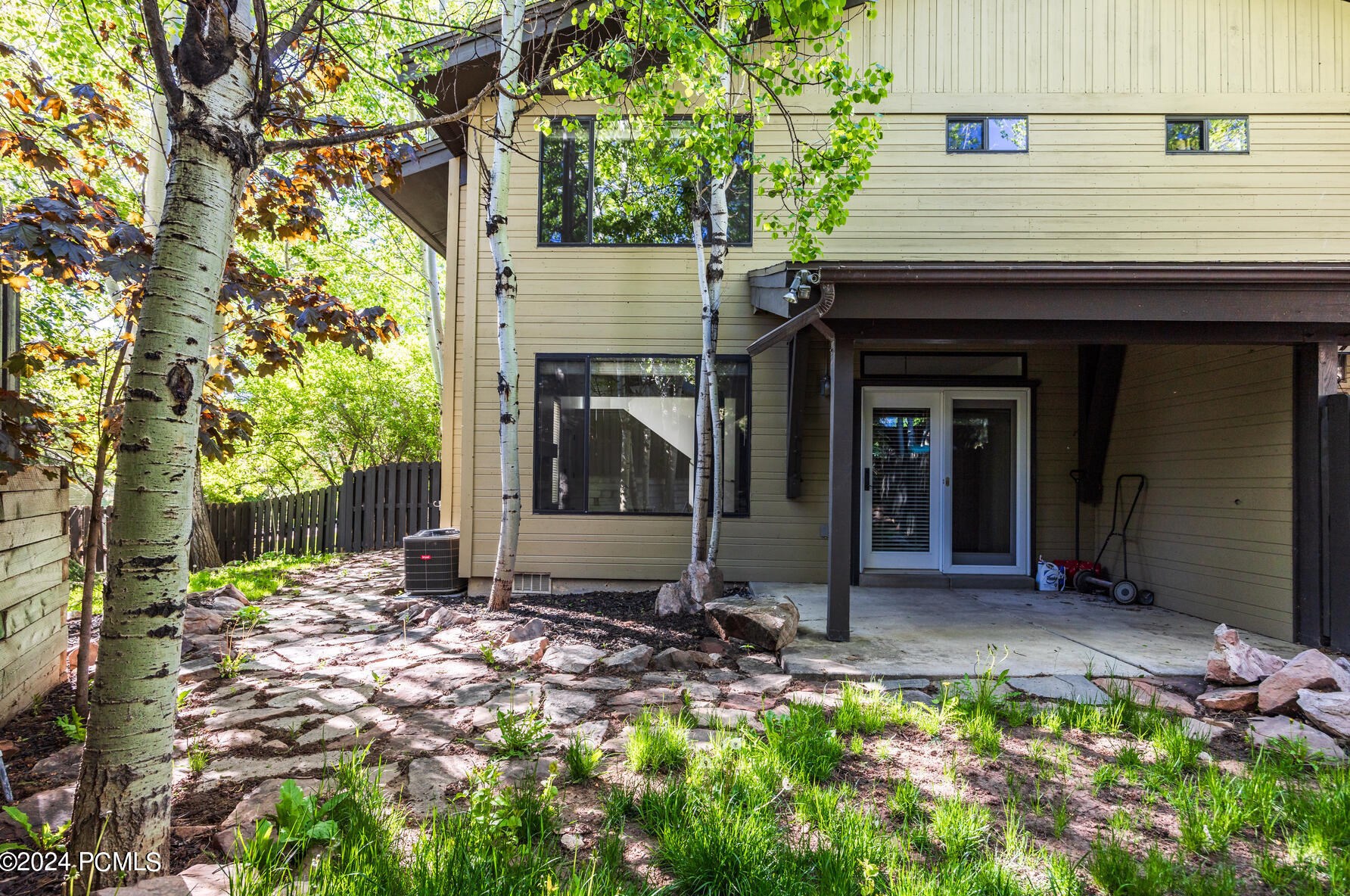 2603 Cottage Loop, Park City UT 84098-8256 exterior