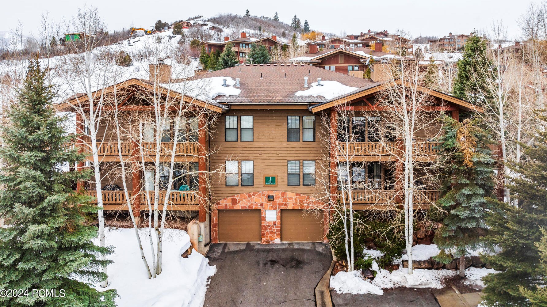 8251 Meadowview Ct, Park City UT 84098-4678 exterior
