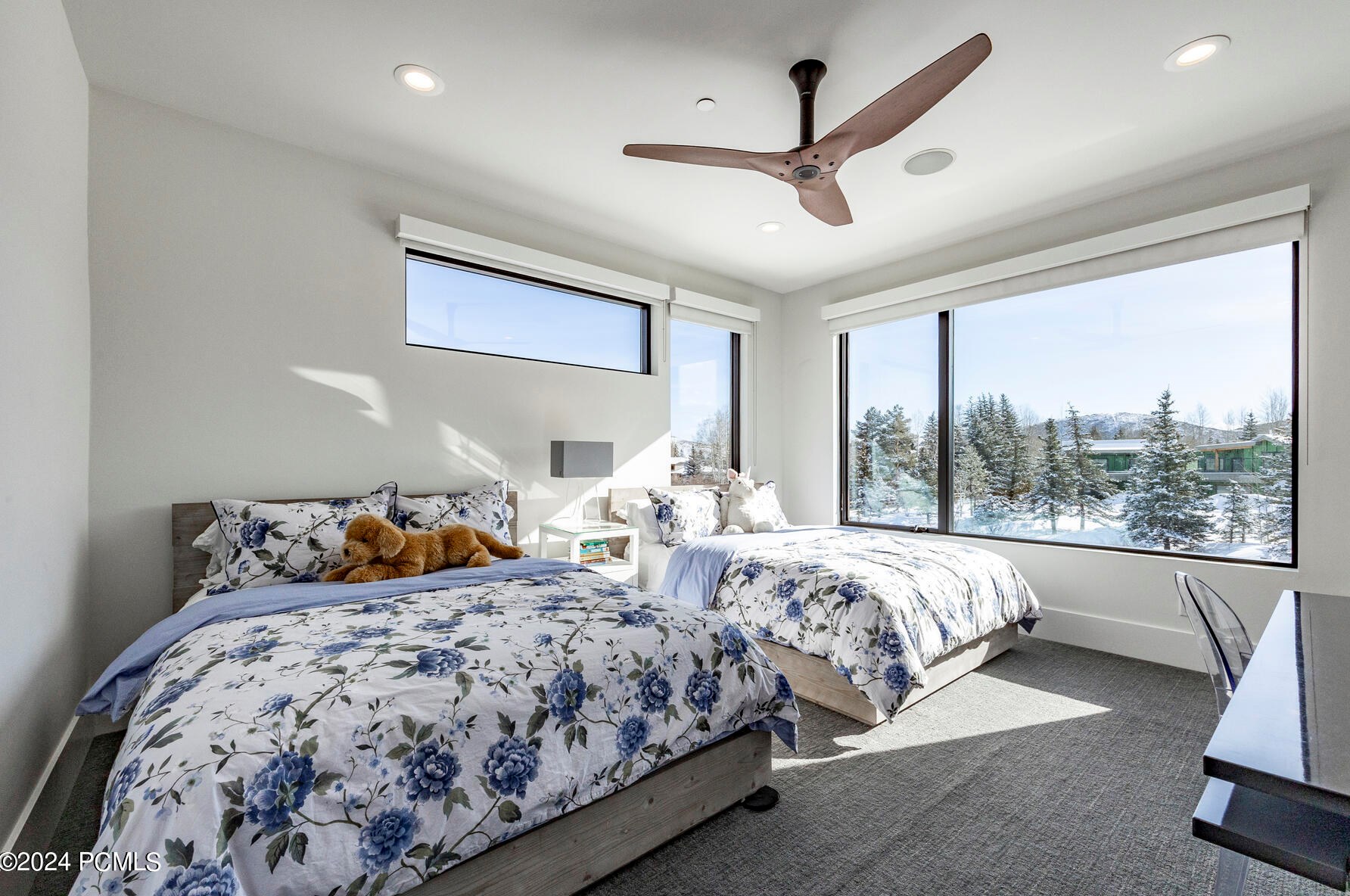 2547 Holiday Rnch Loop Rd, Park City UT 84060-6836 exterior