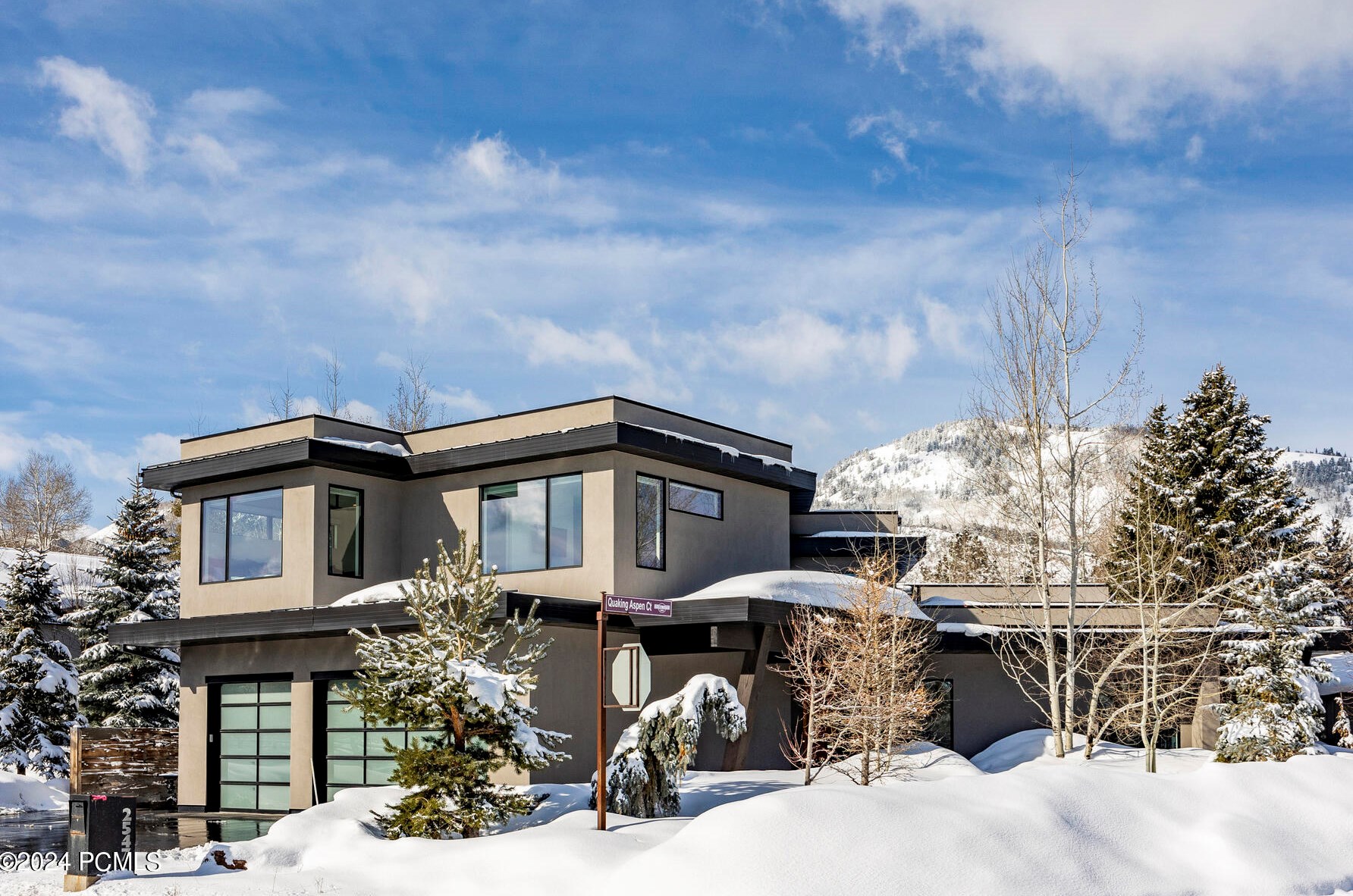 2547 Holiday Rnch Loop Rd, Park City UT 84060-6836 exterior