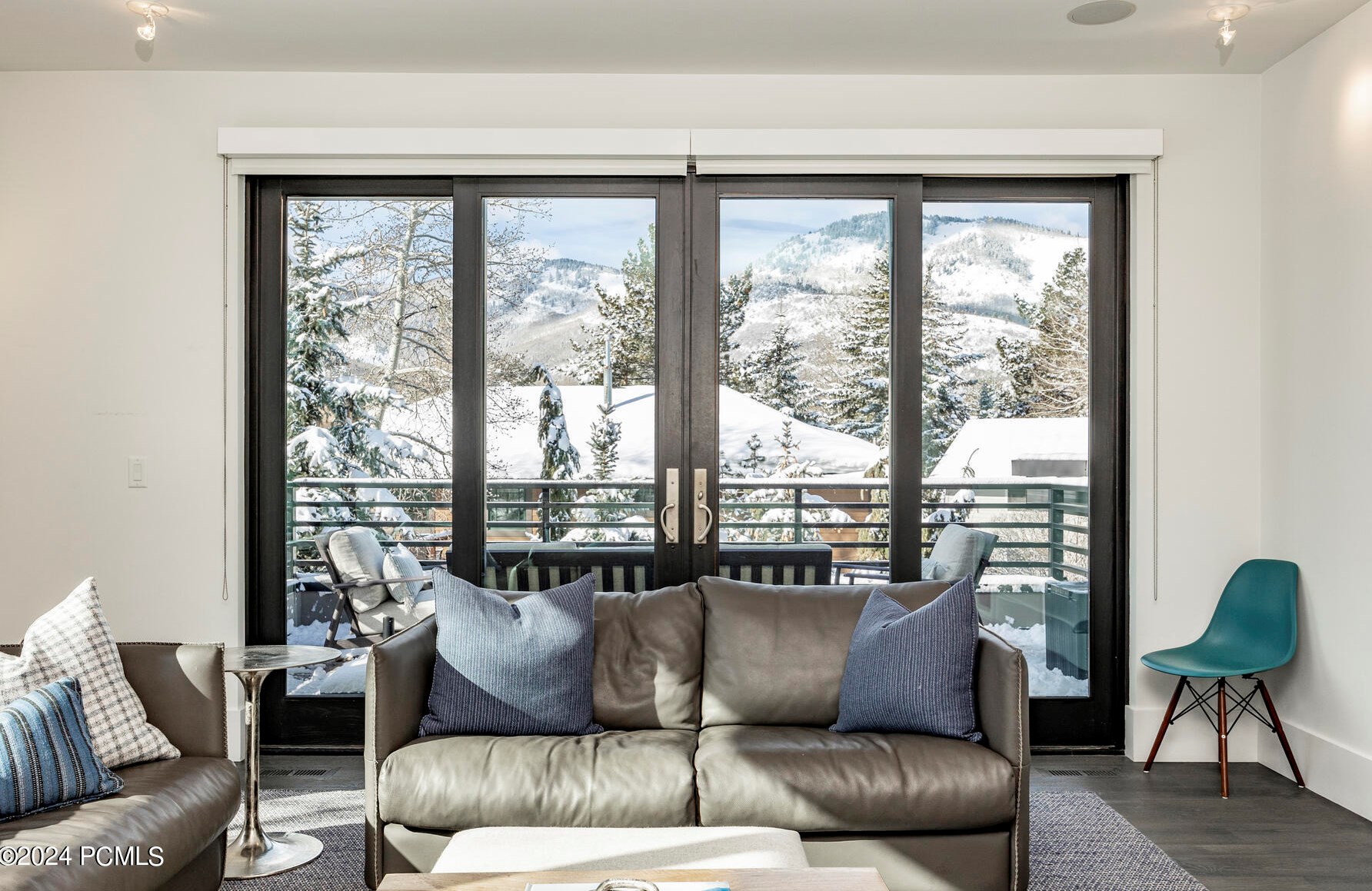 2547 Holiday Rnch Loop Rd, Park City UT 84060-6836 exterior