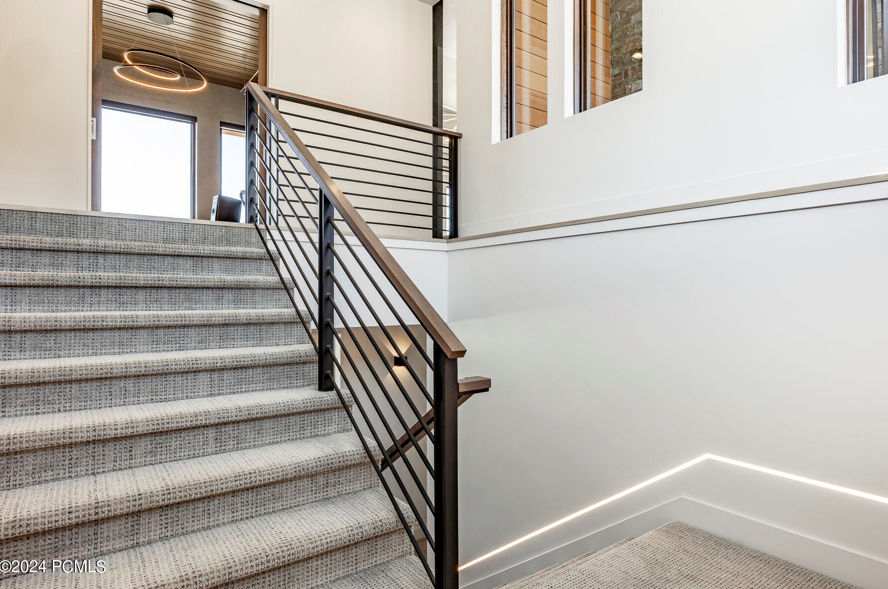 1163 Red Fox Rd, Park City UT 84098-4831 exterior