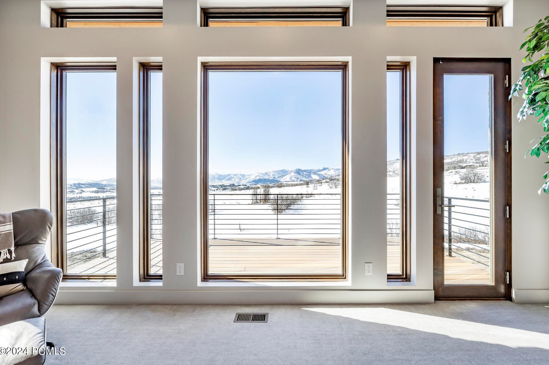 1163 Red Fox Rd, Park City UT 84098-4831 exterior