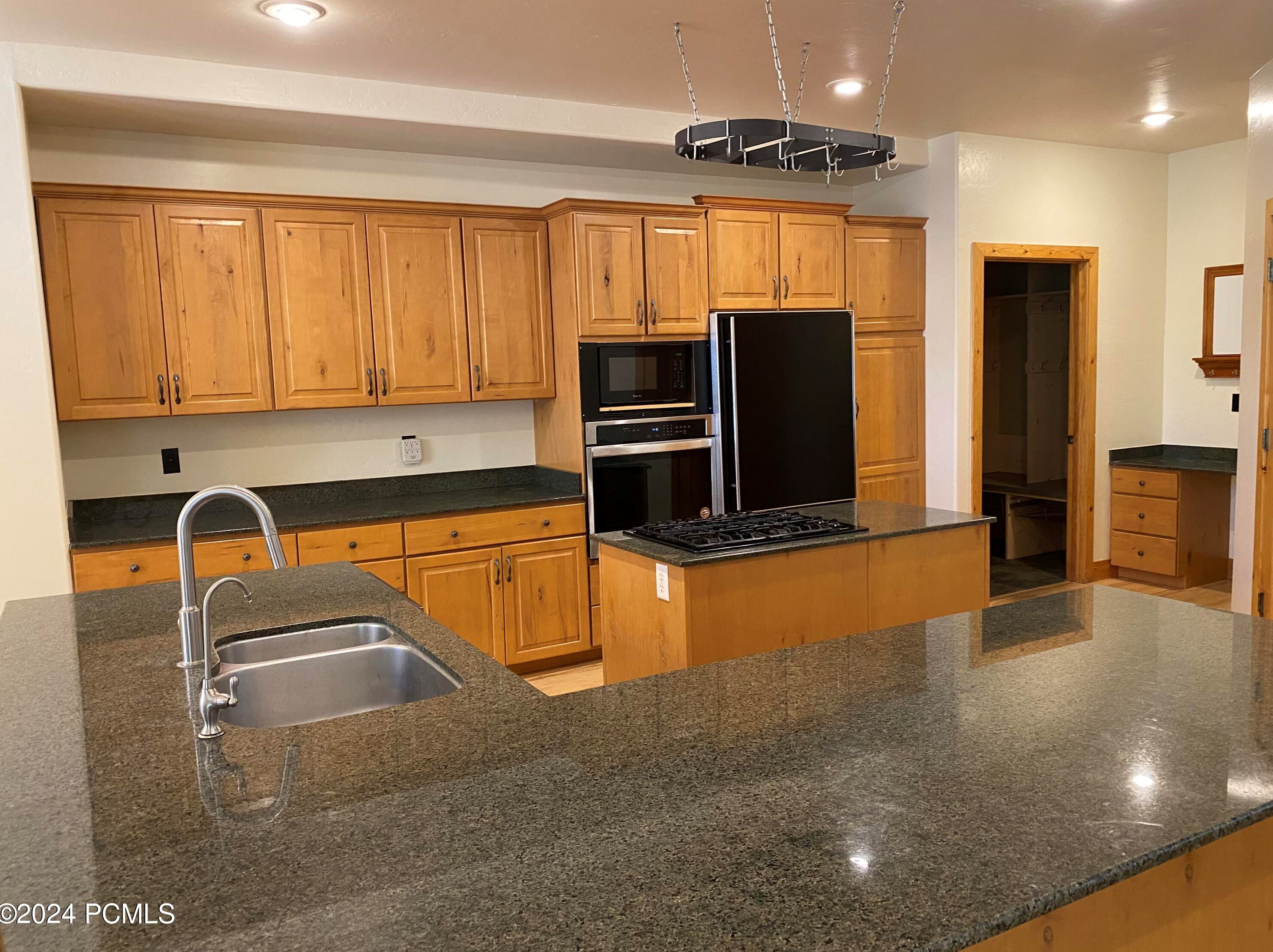 5959 Trailside Loop, Park City UT 84098-6182 exterior