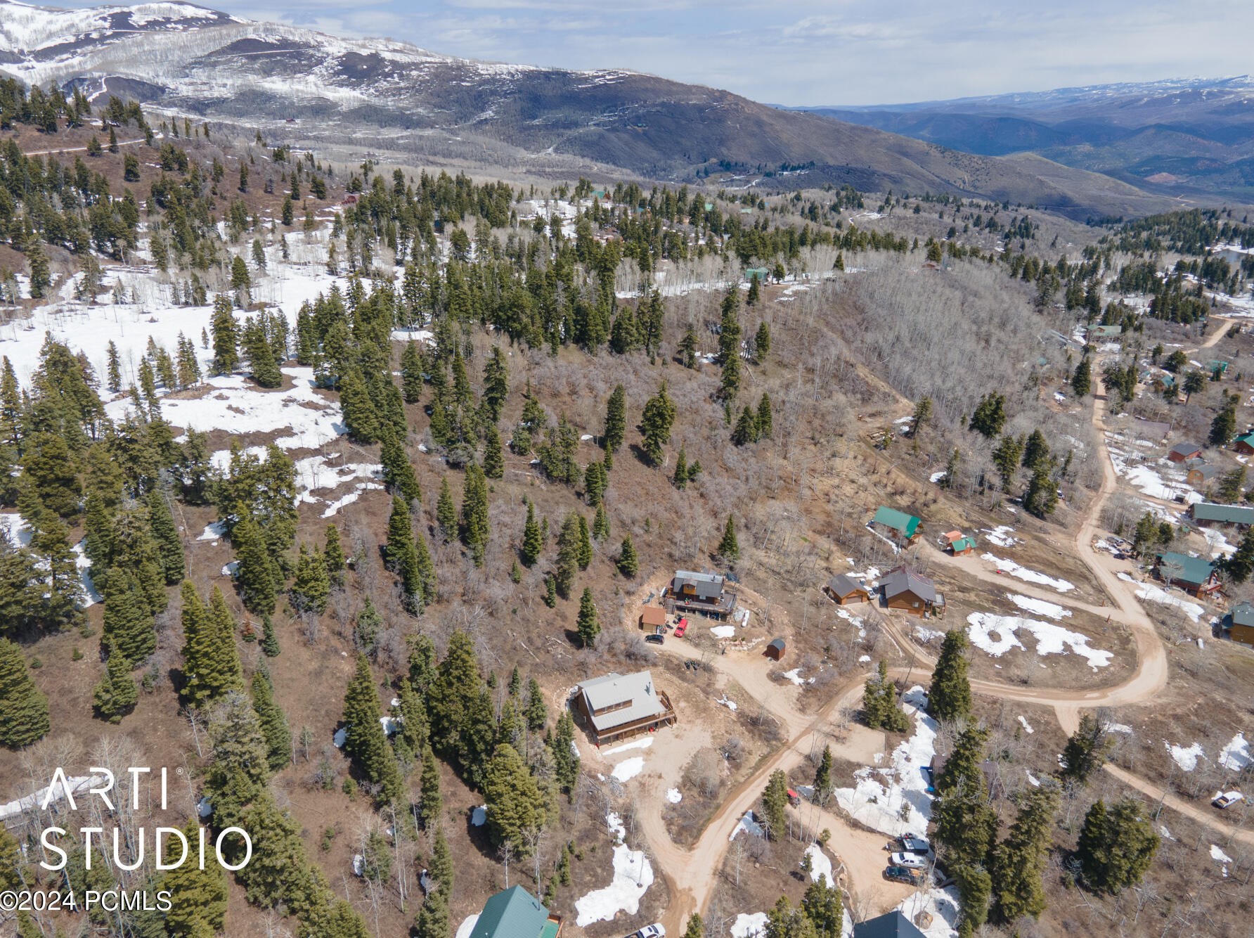 1414 Elk Rd, Hoytsville UT 84017-9345 exterior