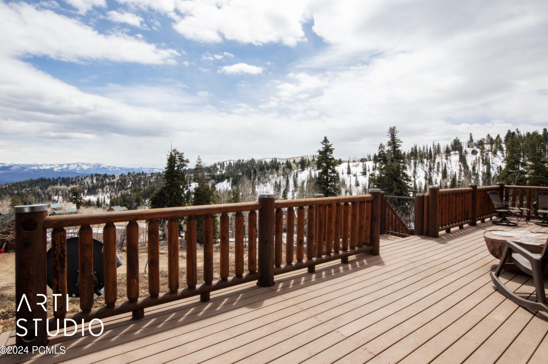 1414 Elk Rd, Hoytsville UT 84017-9345 exterior