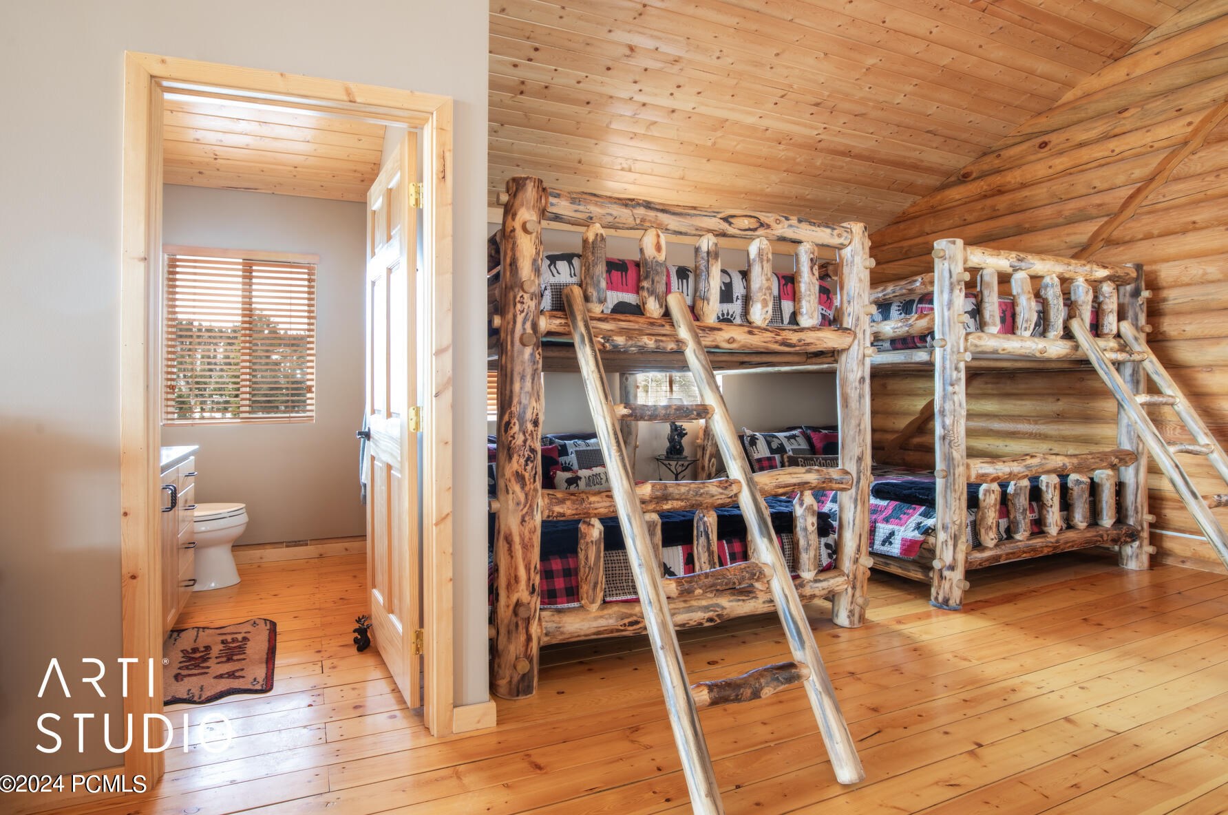 1414 Elk Rd, Hoytsville UT 84017-9345 exterior