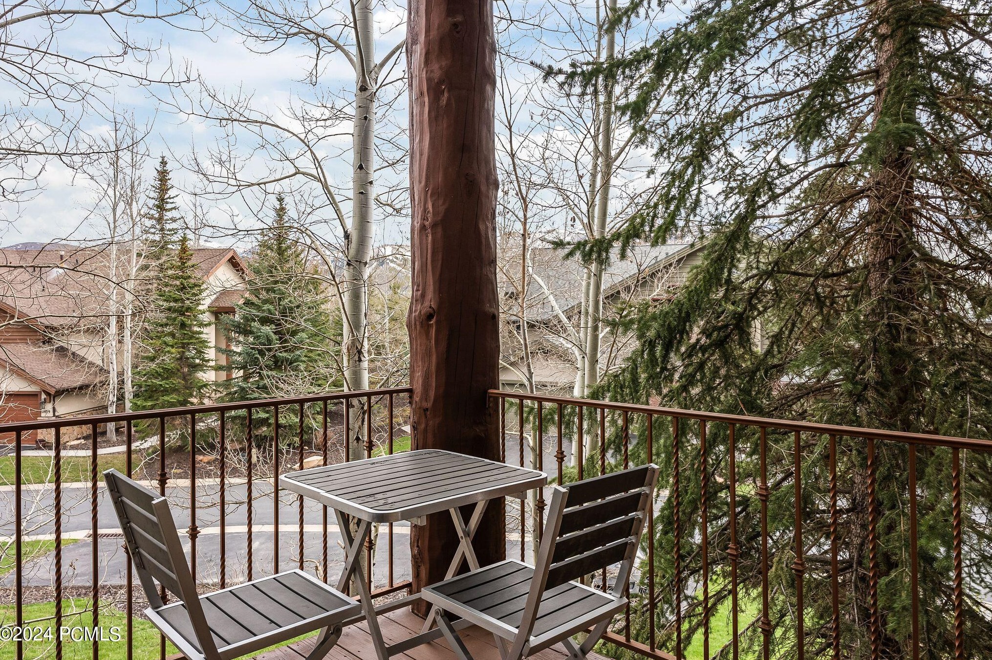 2800 Gallivan Loop, Park City UT  84060-7075 exterior