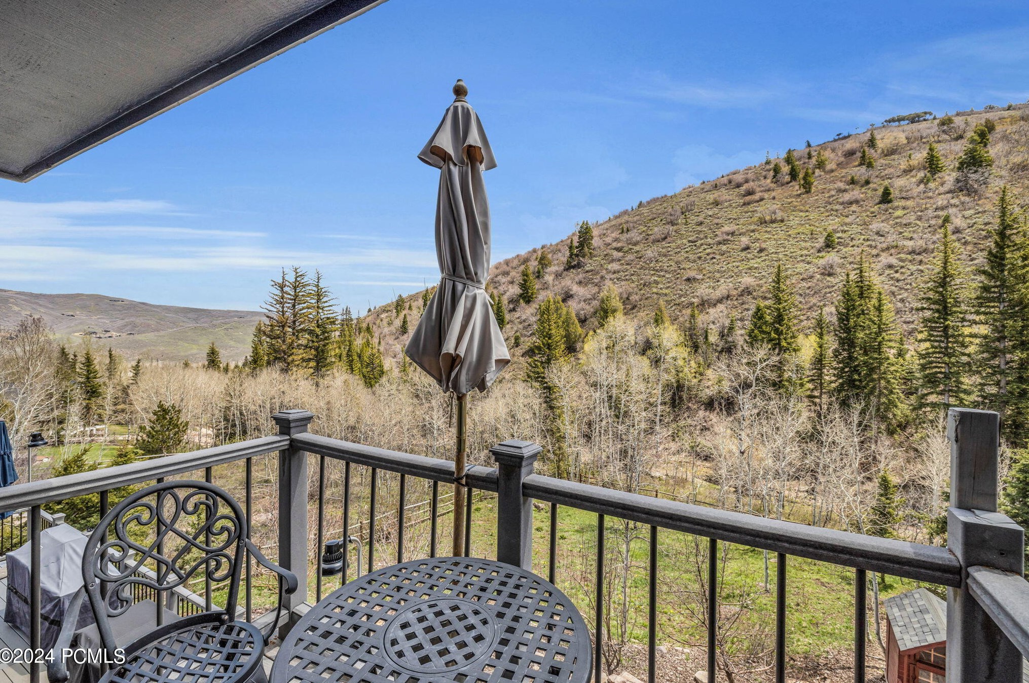 7730 Pinebrook Rd, Park City UT 84098-5384 exterior