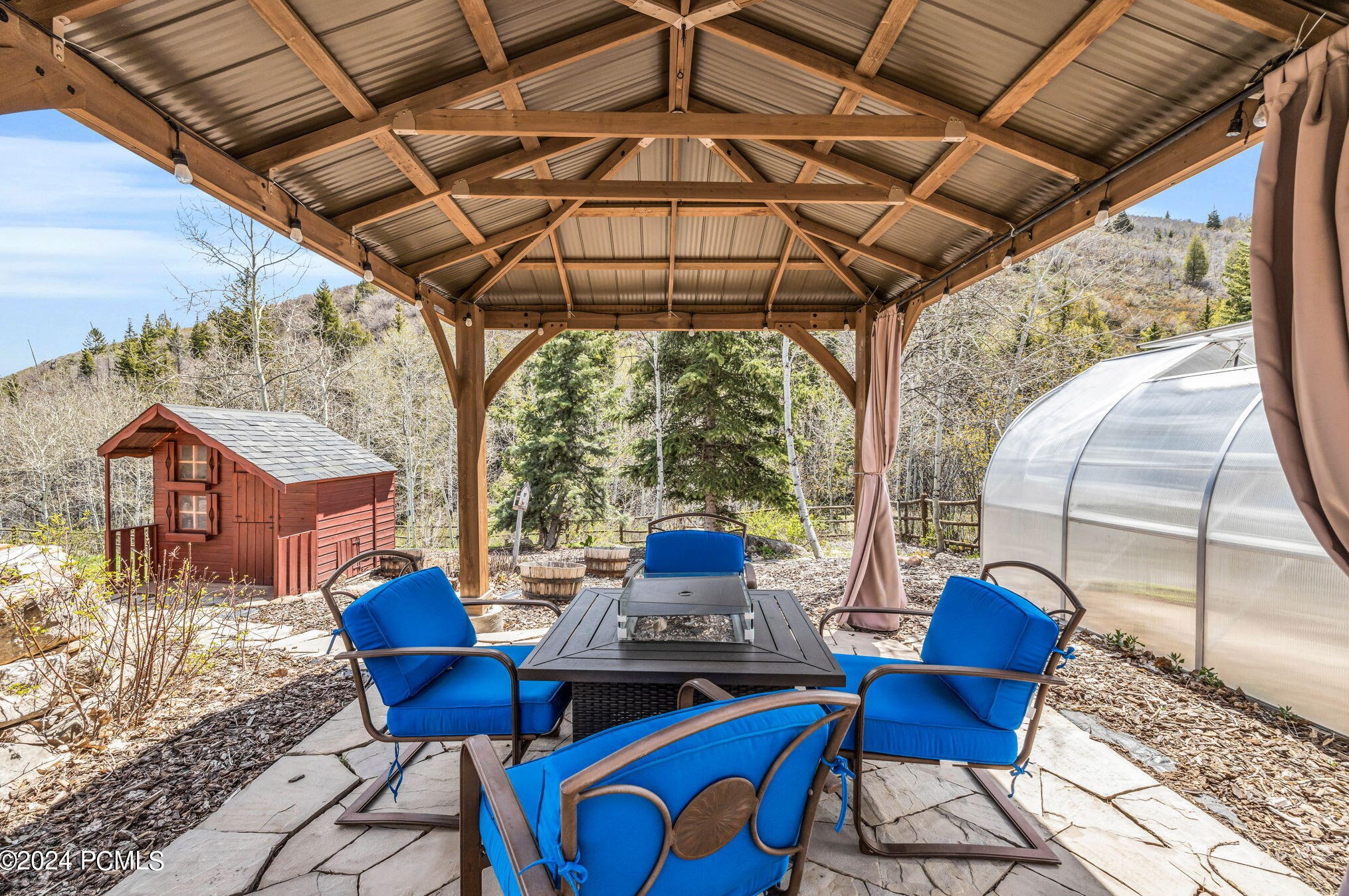 7730 Pinebrook Rd, Park City UT 84098-5384 exterior