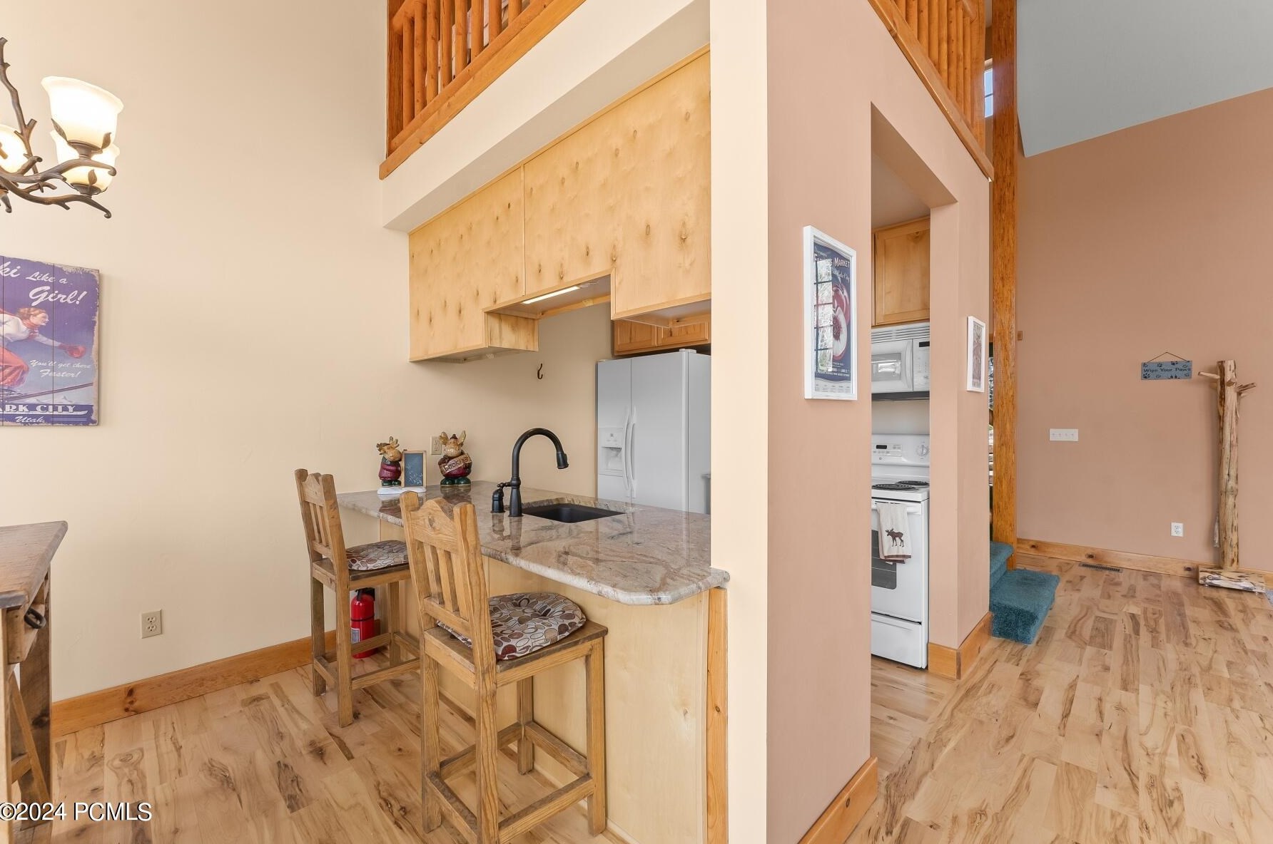 1321 Elk Rd, Hoytsville UT 84017-9345 exterior