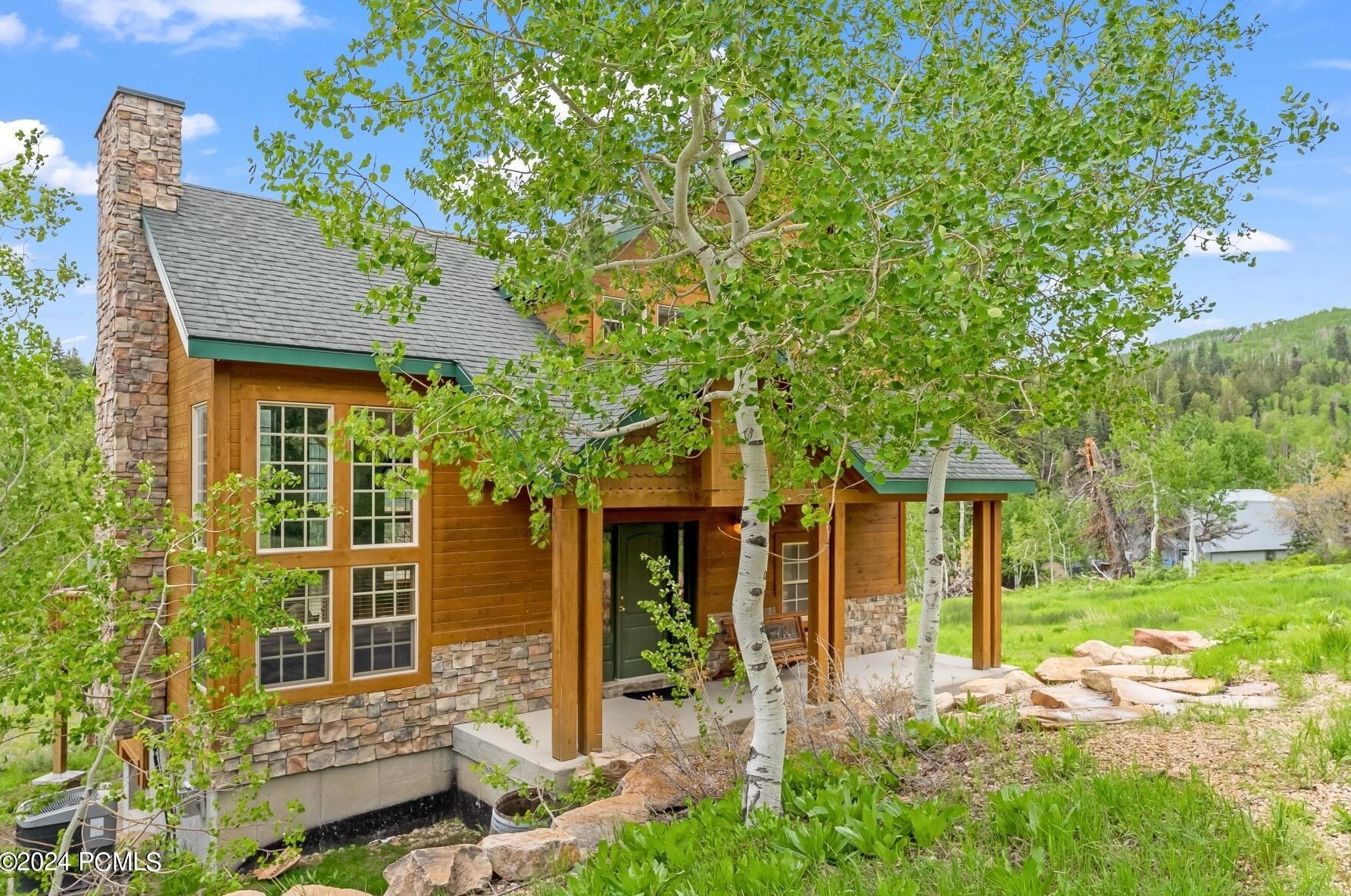 1321 Elk Rd, Hoytsville UT 84017-9345 exterior