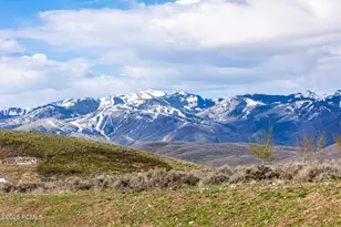 6870 Beach Trl, Park City, UT 84098 - Photo 21