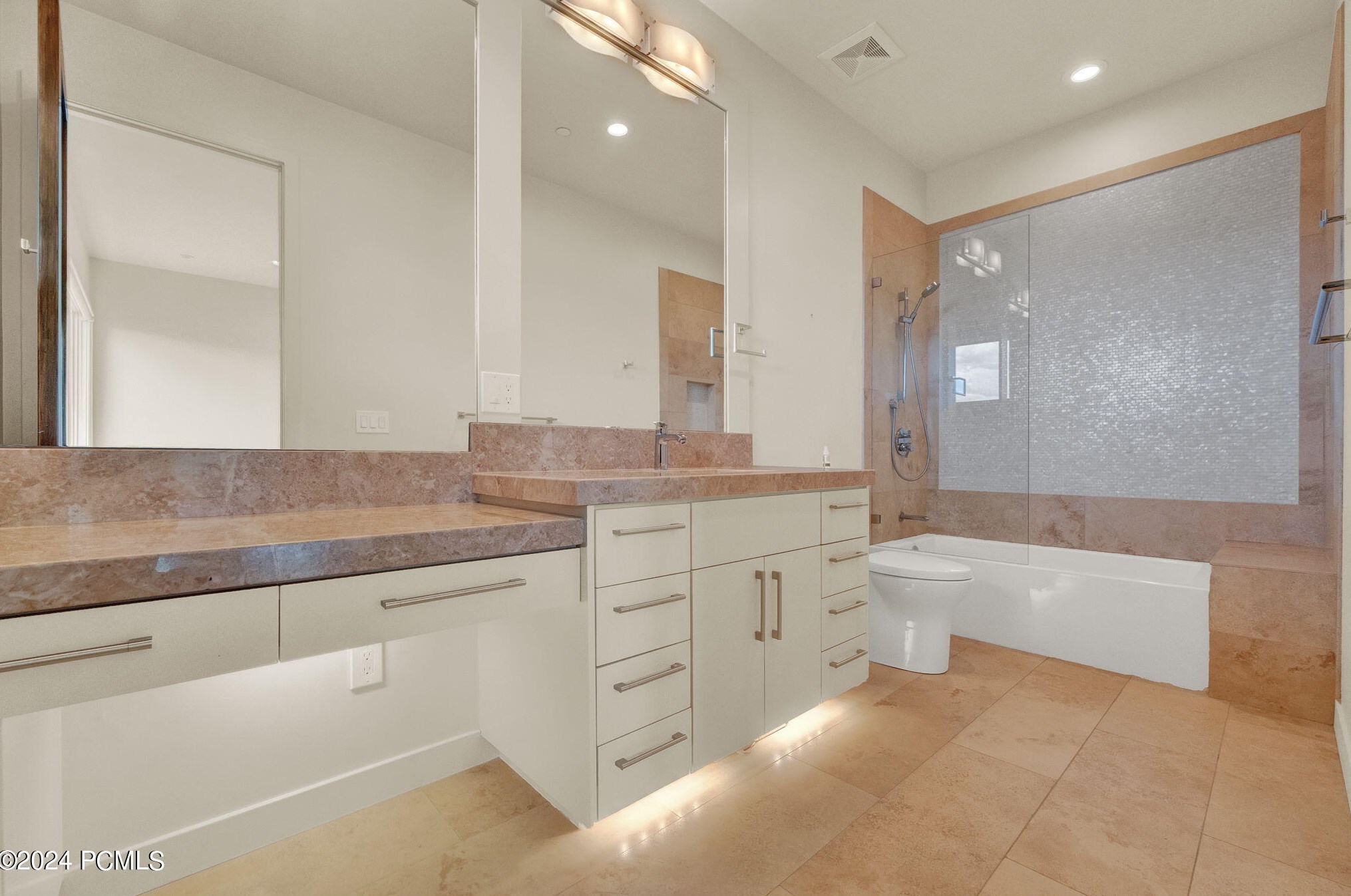 2496 Westview Trl, Park City UT 84098-6287 exterior