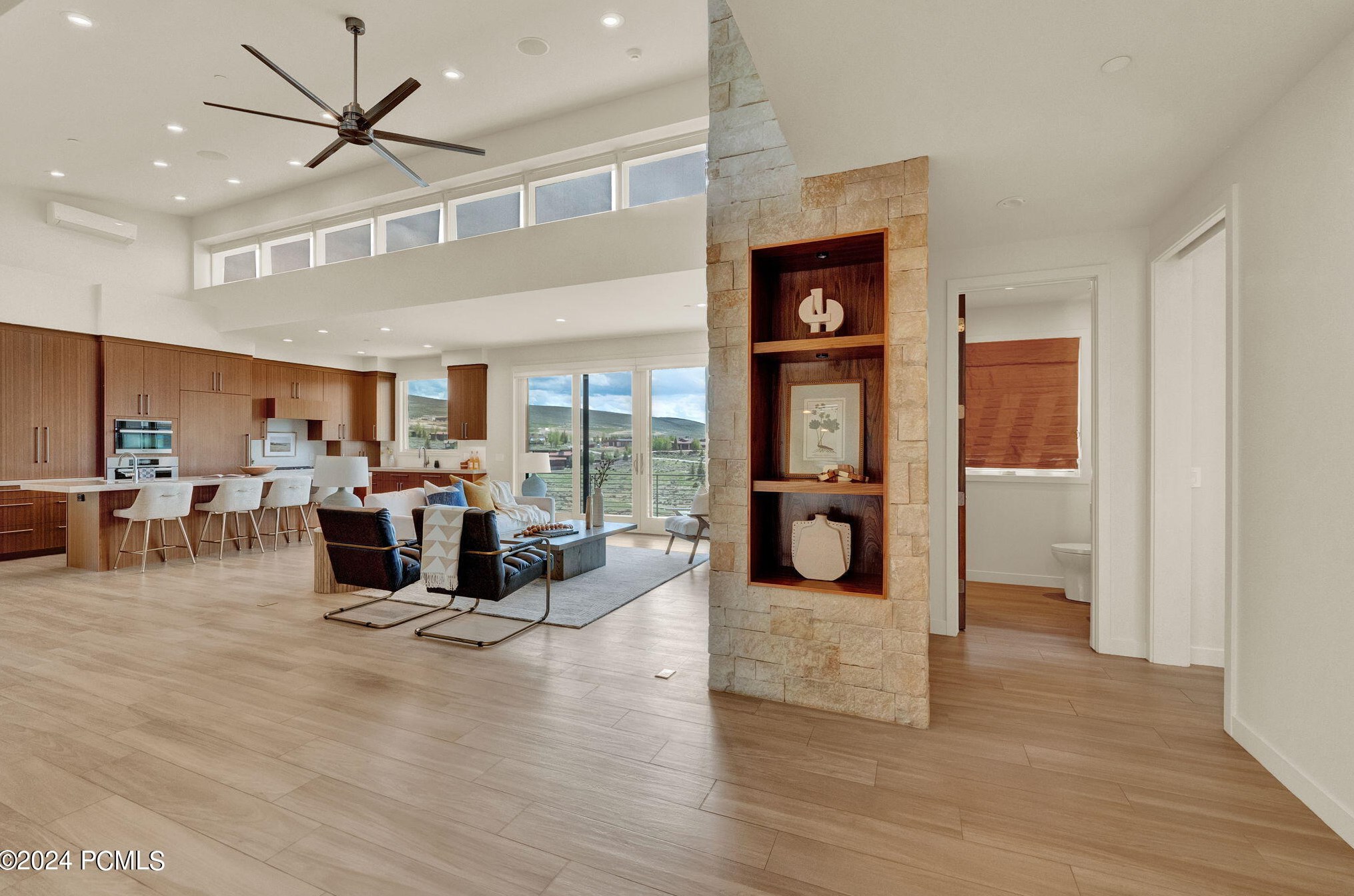 2496 Westview Trl, Park City UT 84098-6287 exterior