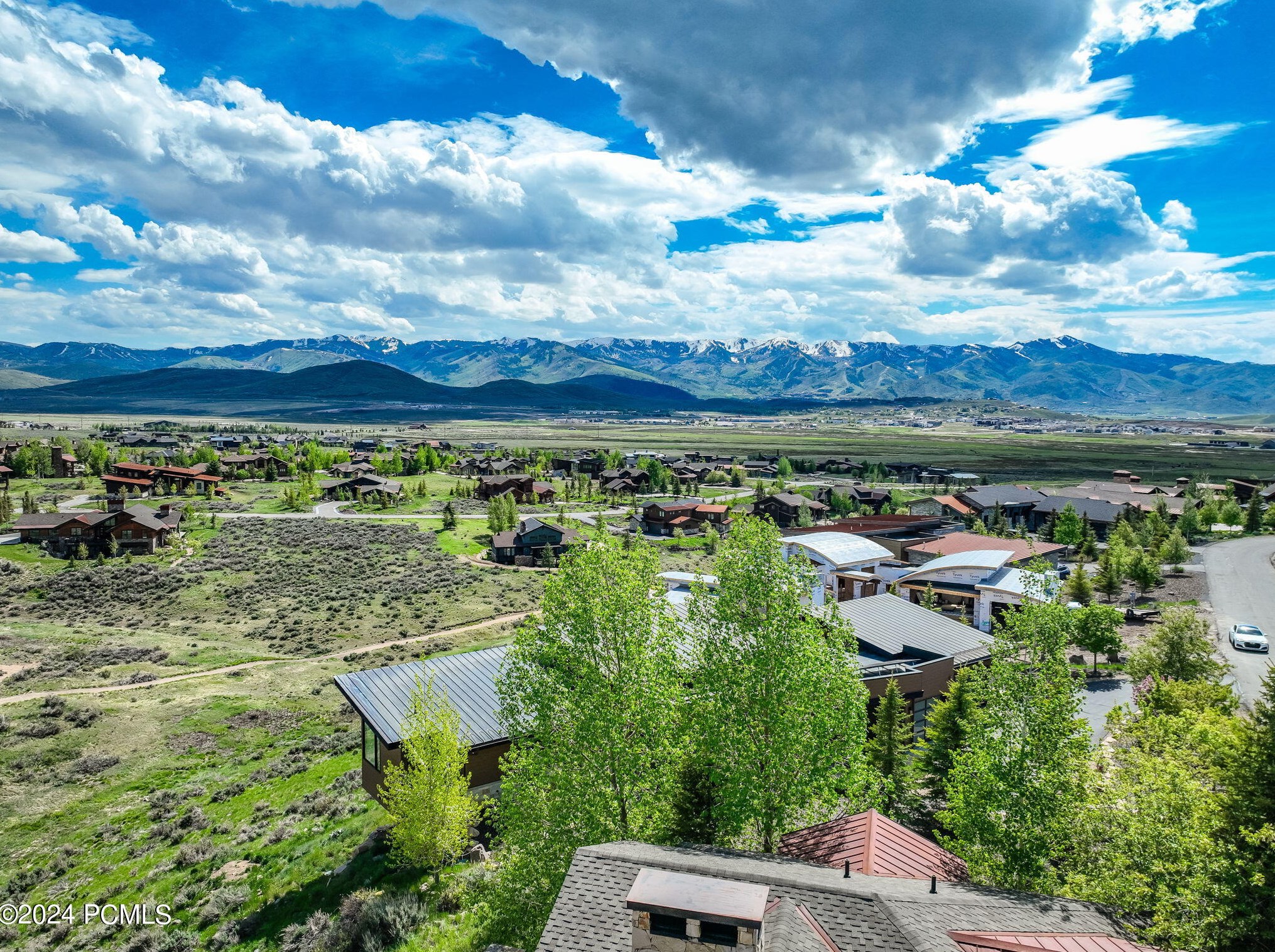 2496 Westview Trl, Park City UT 84098-6287 exterior