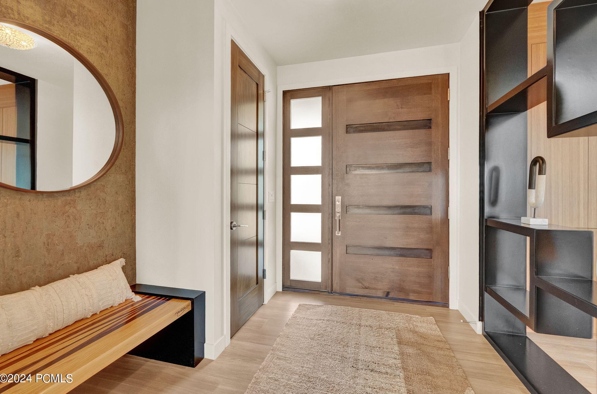 2496 Westview Trl, Park City UT 84098-6287 exterior