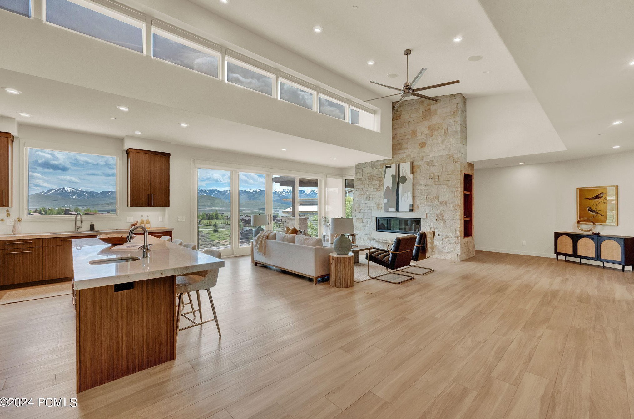 2496 Westview Trl, Park City UT 84098-6287 exterior