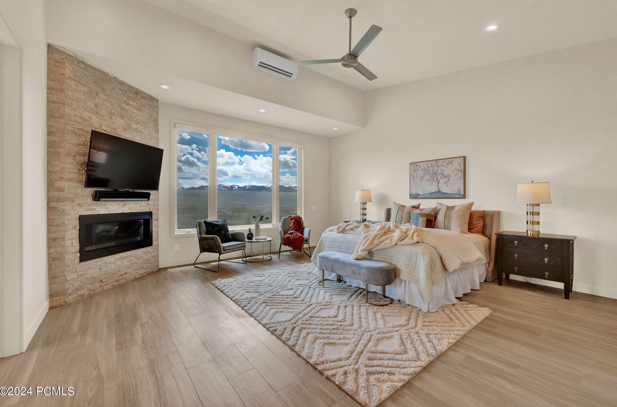 2496 Westview Trl, Park City UT 84098-6287 exterior