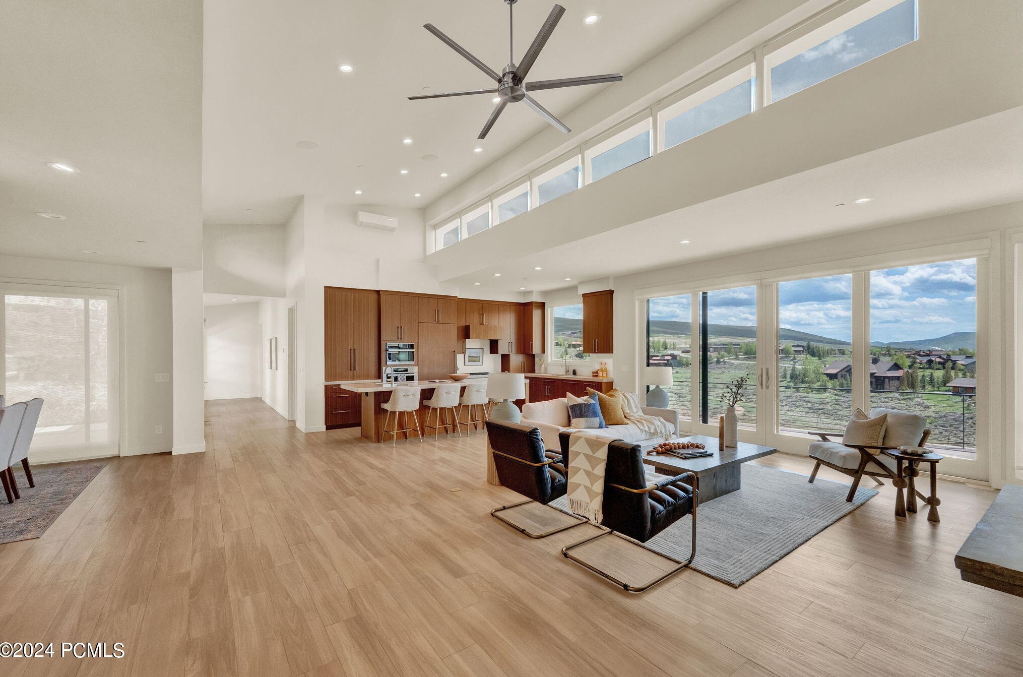 2496 Westview Trl, Park City UT 84098-6287 exterior