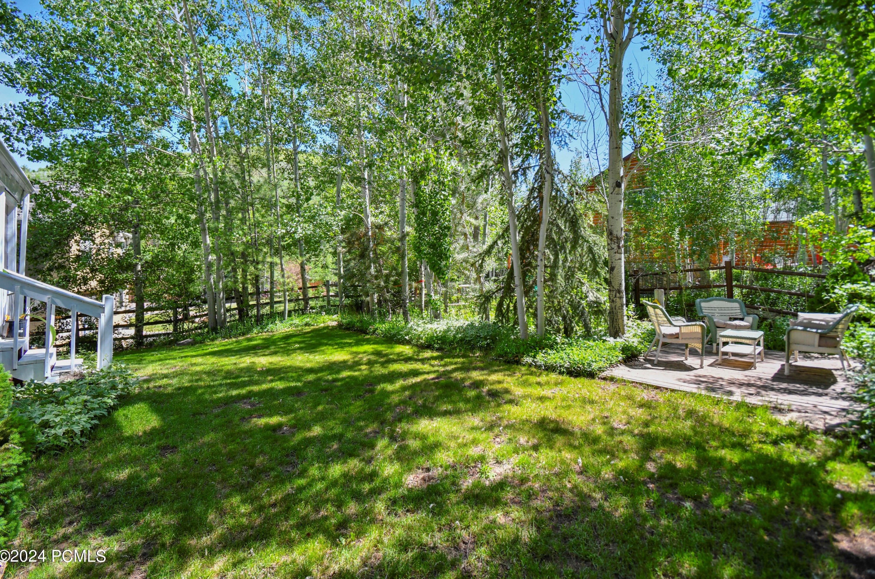 8028 Springshire Dr, Park City UT 84098-5396 exterior