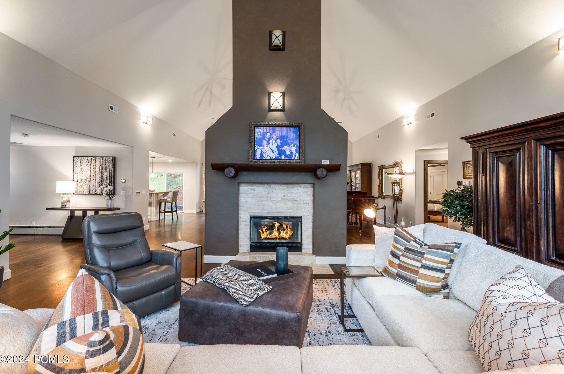 7369 Stagecoach Dr, Park City UT 84098-5332 exterior