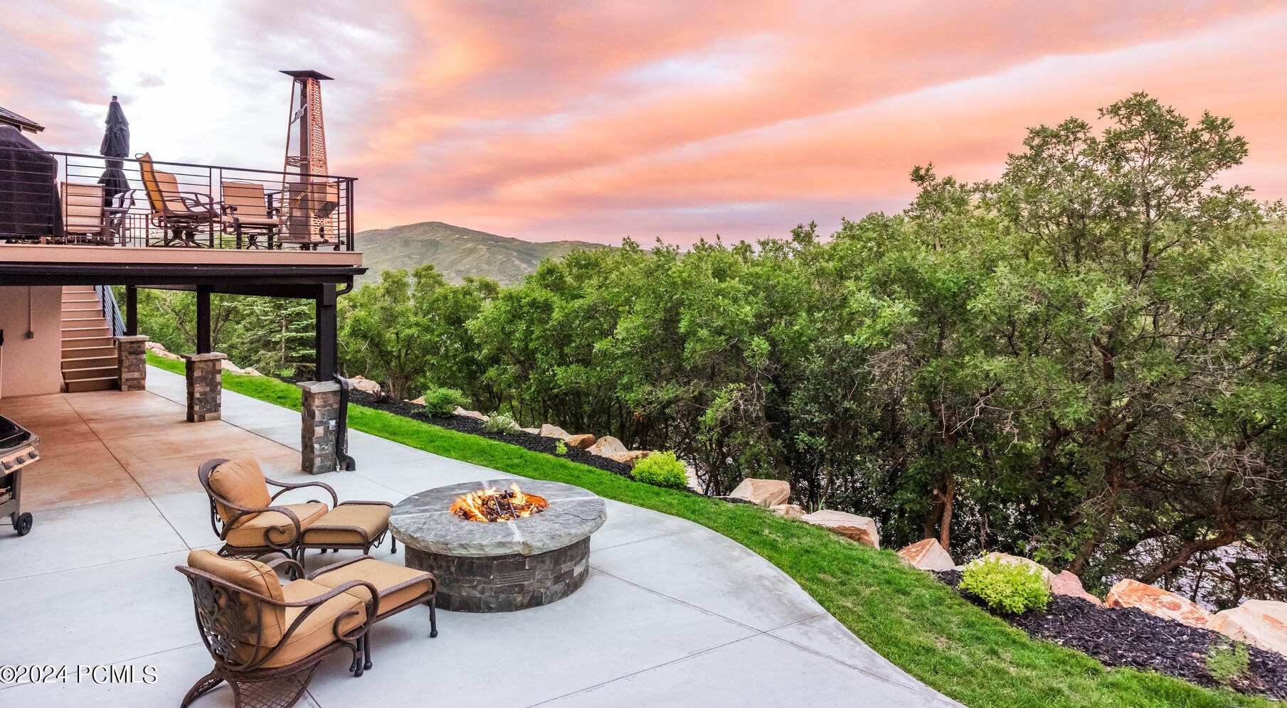 7369 Stagecoach Dr, Park City UT 84098-5332 exterior