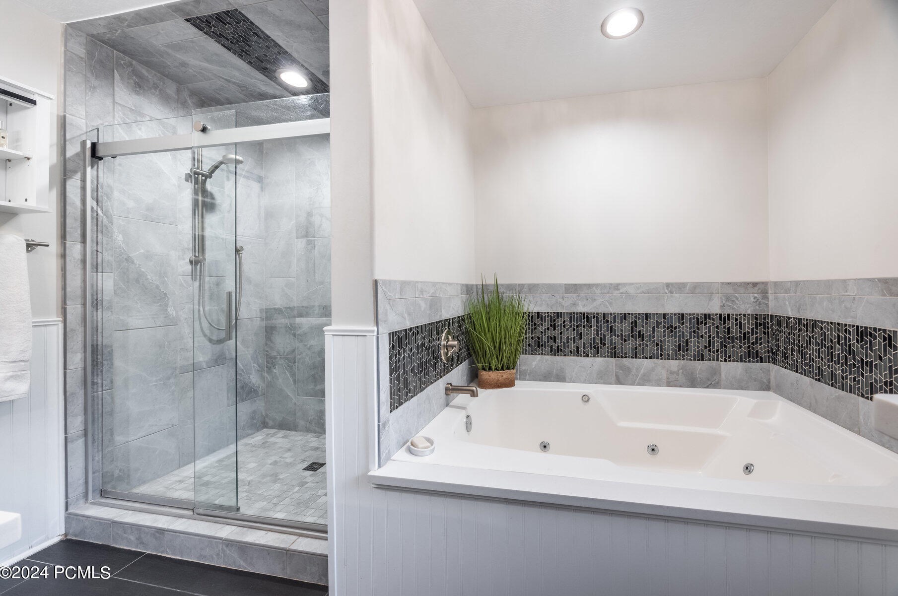 7369 Stagecoach Dr, Park City UT 84098-5332 exterior