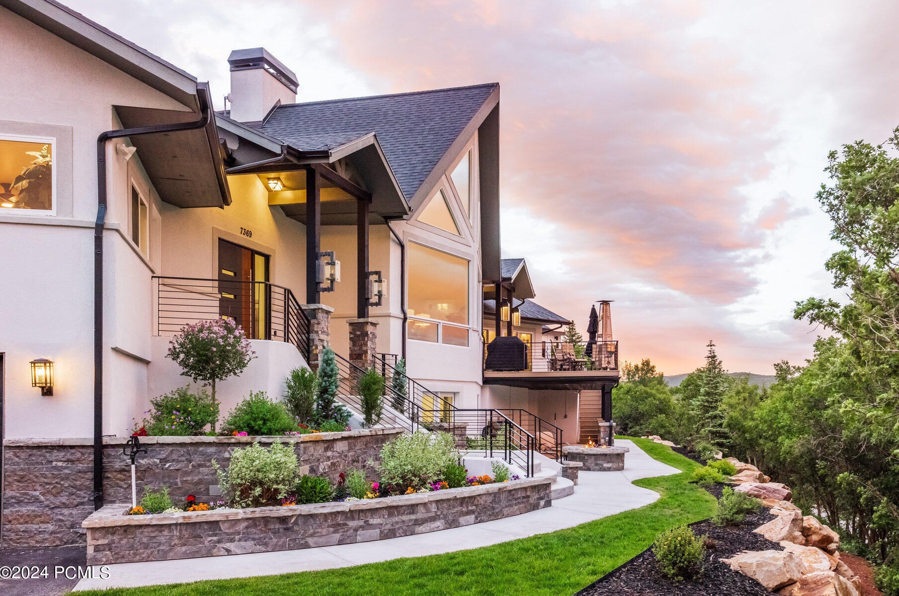 7369 Stagecoach Dr, Park City UT 84098-5332 exterior