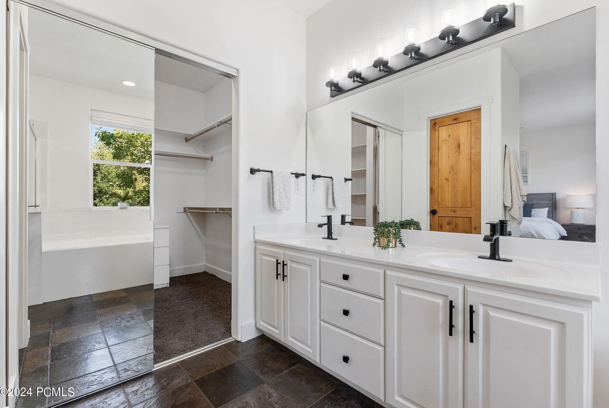 1063 Sta Loop Rd, Park City UT 84098-5425 exterior