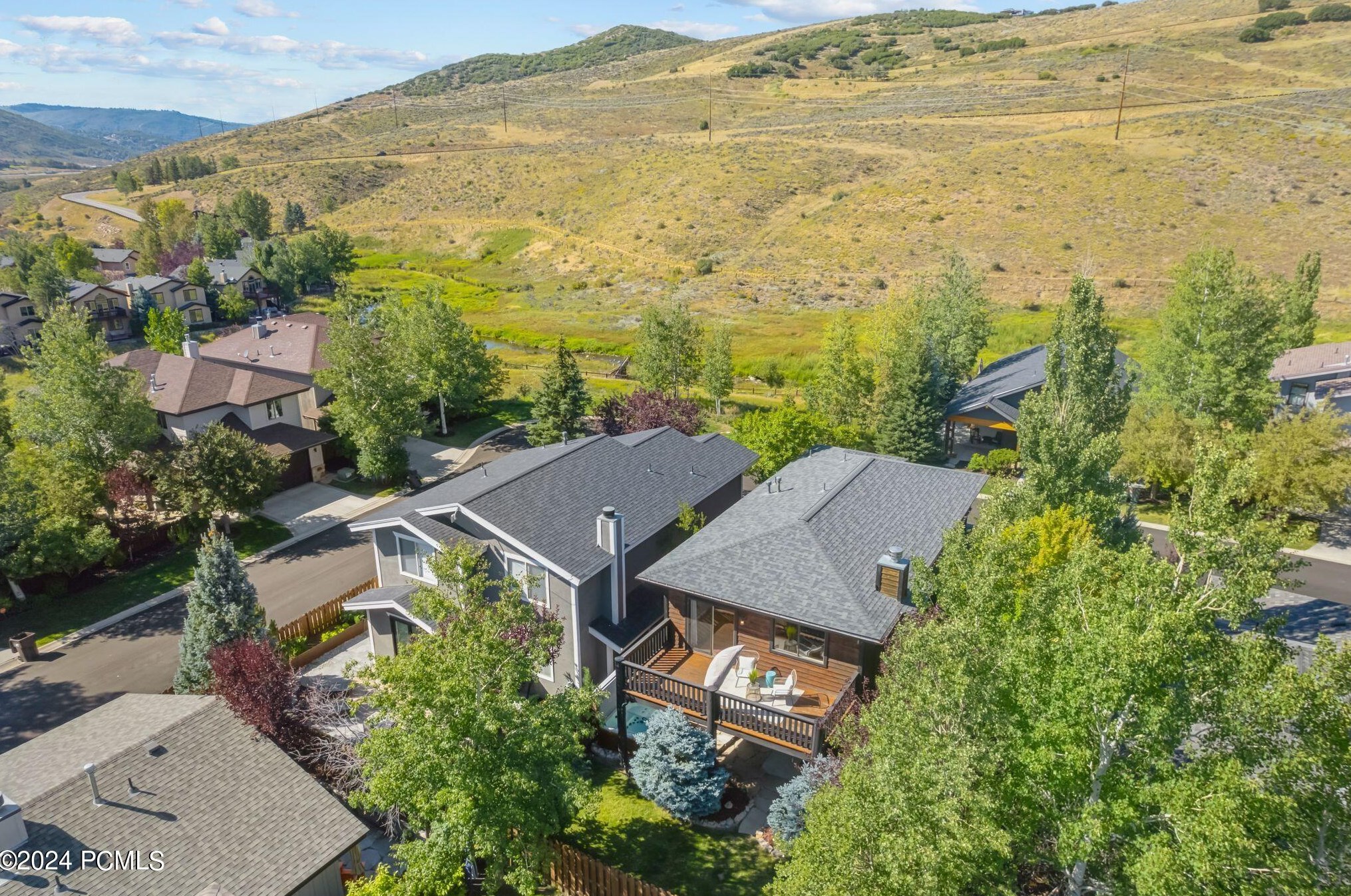 1063 Sta Loop Rd, Park City UT 84098-5425 exterior