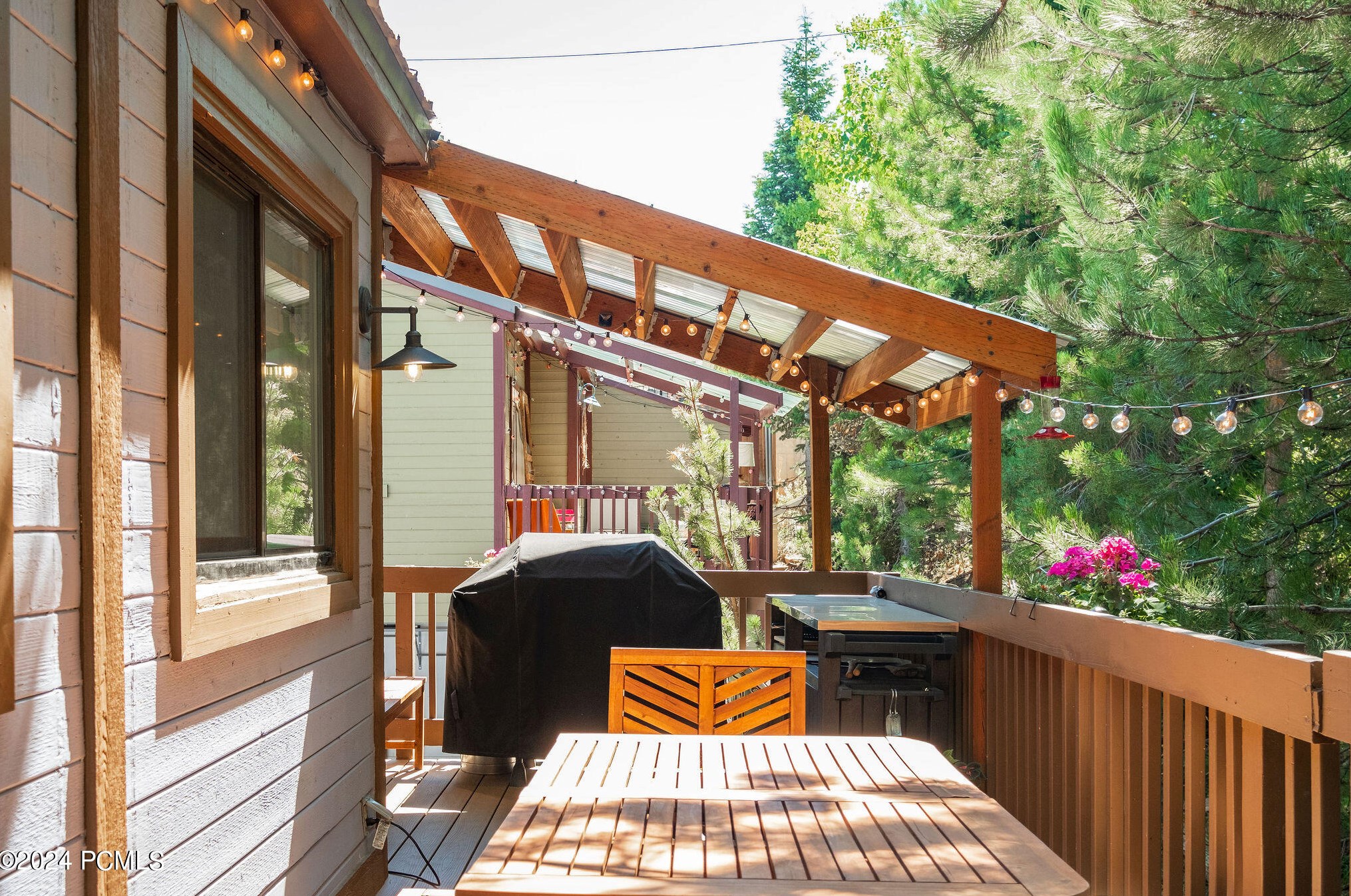 1119 Woodside Ave, Park City UT exterior