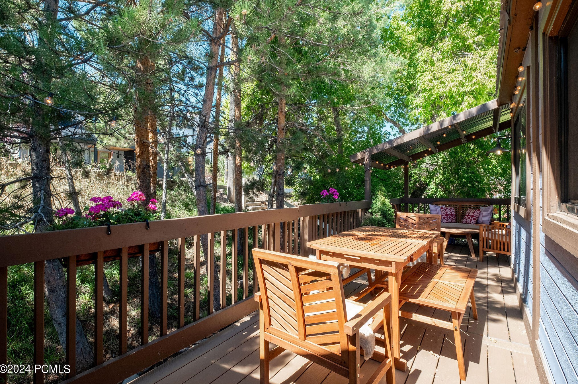 1119 Woodside Ave, Park City UT exterior