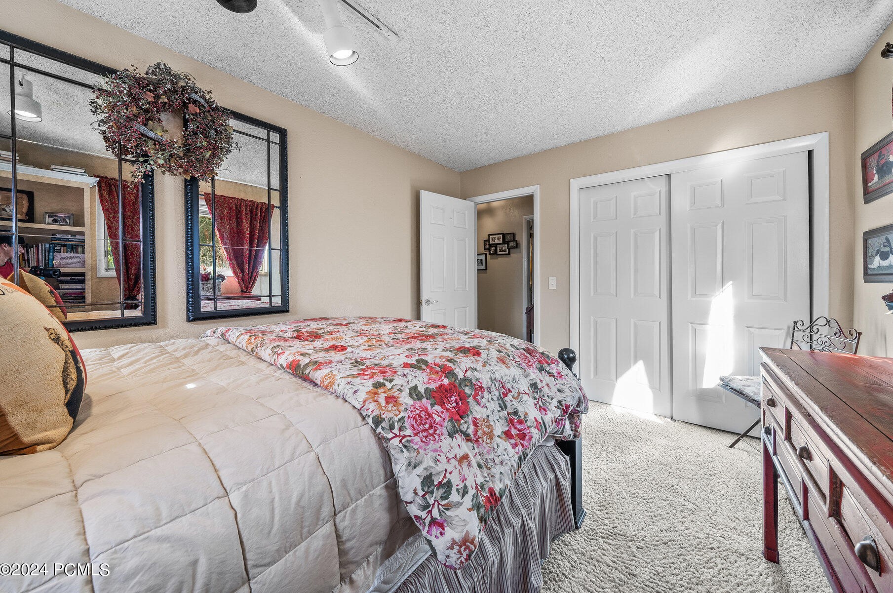 2376 Lucky John Dr, Park City UT 84060-6918 exterior