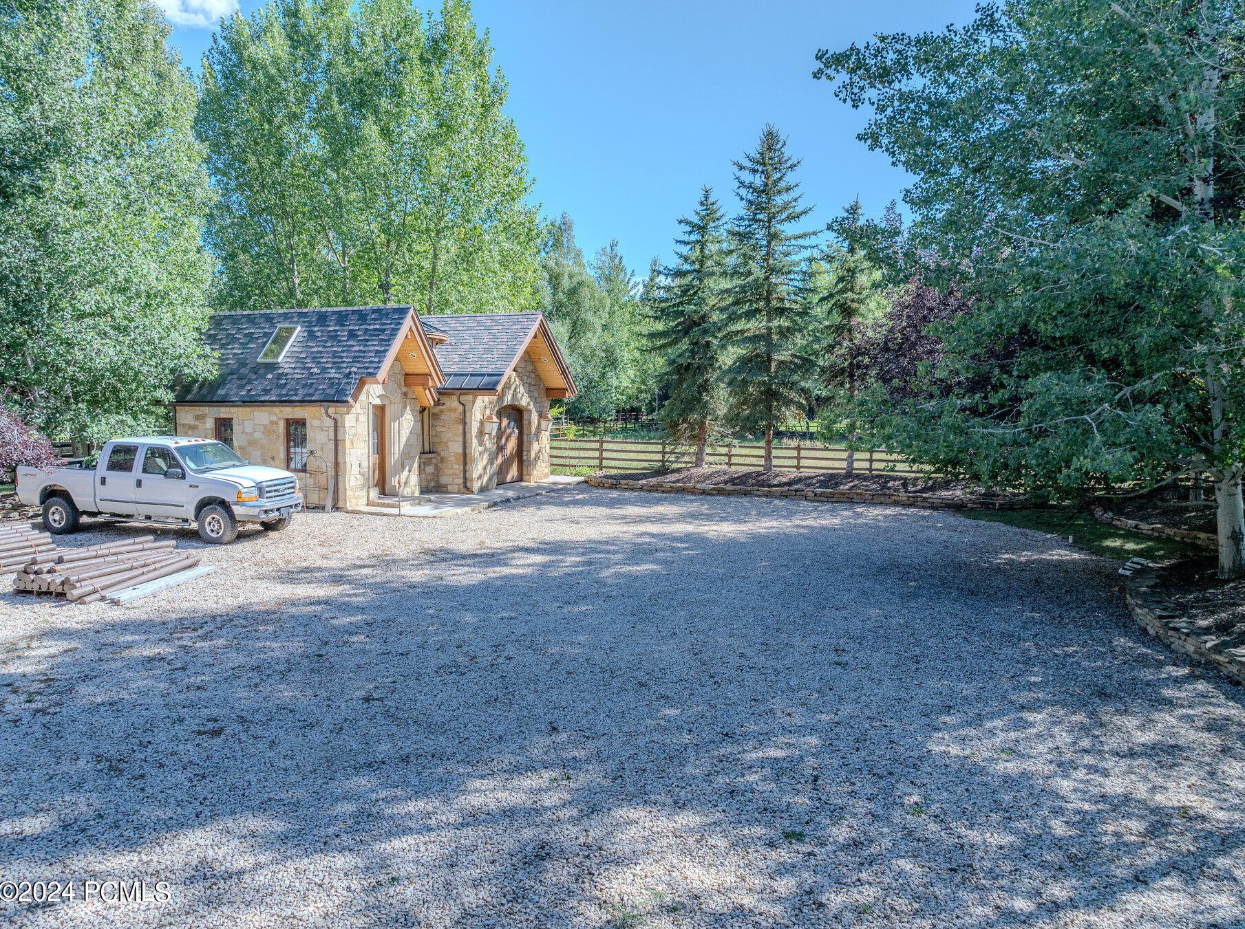 2376 Lucky John Dr, Park City UT 84060-6918 exterior