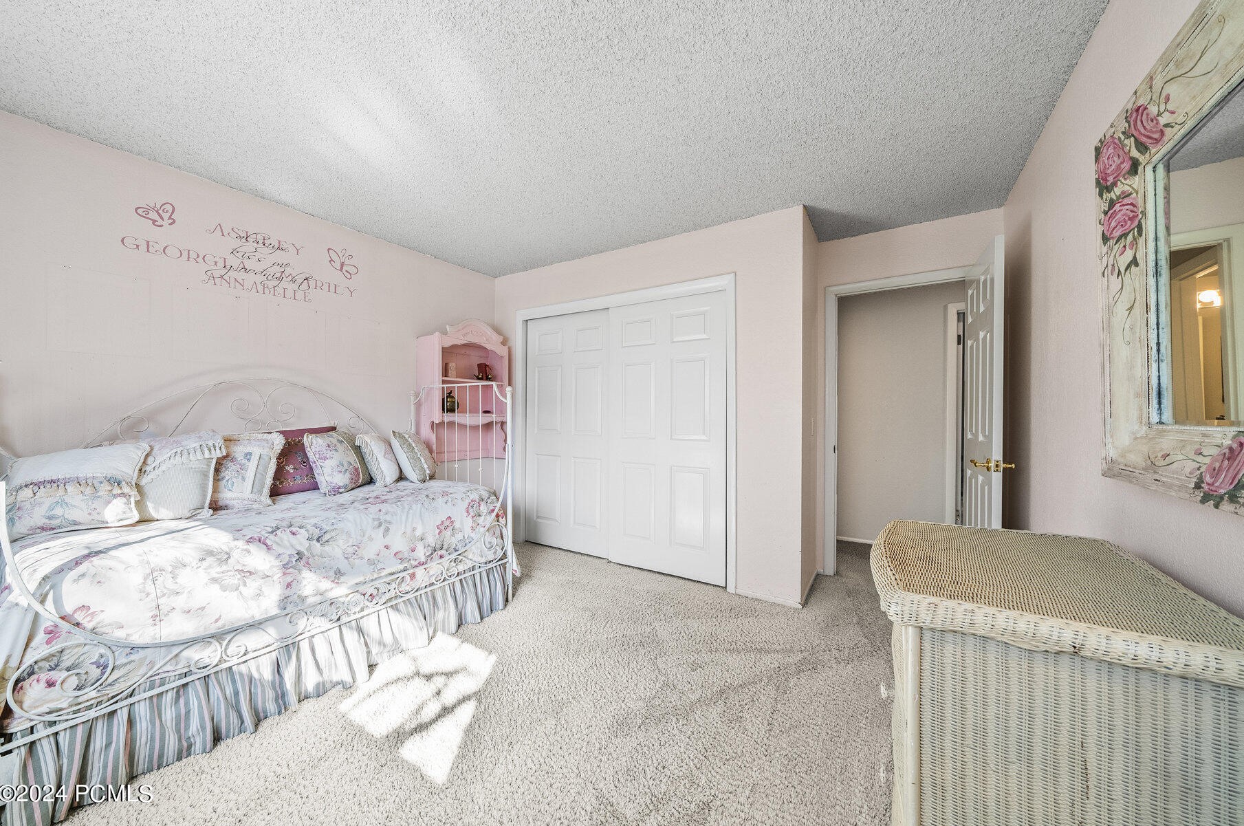 2376 Lucky John Dr, Park City UT 84060-6918 exterior