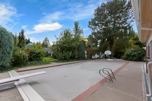 2508 E Murray Holladay Rd, Holladay, UT 84117 - Photo 45