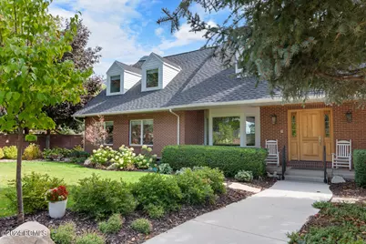 2508 E Murray Holladay Road, Holladay, UT 84117 - Photo 3