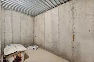 2118 Snowy Crane Dr, Clinton, UT 84015 - Photo 39