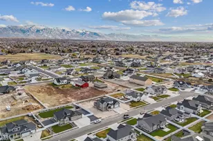 2118 Snowy Crane Dr, Clinton, UT 84015 - Photo 55