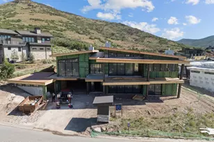 1176 Skyridge Dr, Mayflower Mountain, UT 84032 - Photo 9