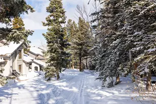 8165 E Royal St, Park City, UT 84060 - Photo 53