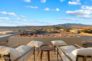 2031 E Pinnacle Dr, Other City - Utah, UT 84790 - Photo 15