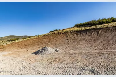 1307 E Wildflower Circle, Heber City, UT 84032 - Photo 3