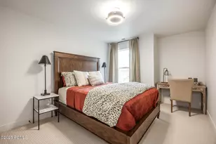 6033 N Fairview Dr, Heber City, UT 84032 - Photo 25