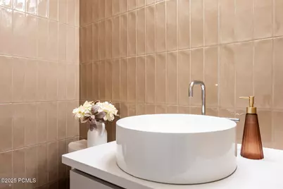 6055 N Fairview Drive, Heber City, UT 84032 - Photo 11