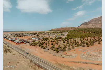 1933 S Cyn Drive, Hurricane, UT 84737 - Photo 11