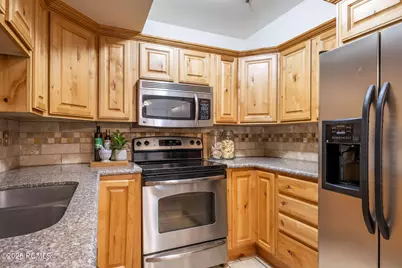 1680 Upper Ironhorse Loop #D3, Park City, UT 84060 - Photo 5