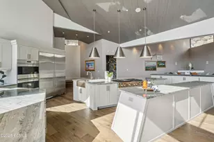 4141 E Canyon Estate Dr, Salt Lake City, UT 84121 - Photo 31